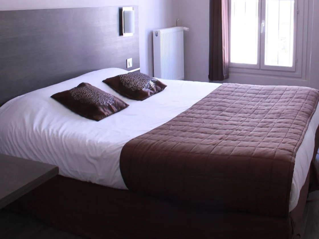 Hostel Eiffel Paris