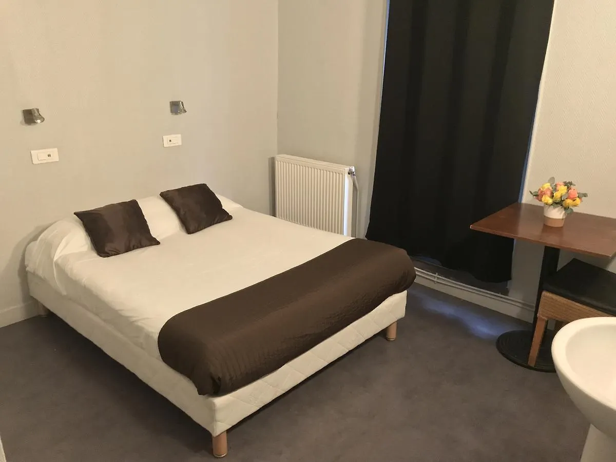 Hostel Eiffel Paris